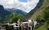 Bygningen, Skjerdal