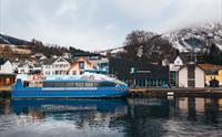 Hardangerfjordekspressen fra Bergen til Rosendal