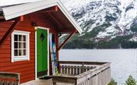Kjørnes Camping og Fjordhytter