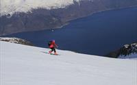 Topptur på ski til Raunekletten, Balestrand