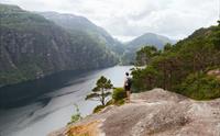 Fjord cruise & guided mountain hike to "Slottet"