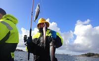 Fisketur med utendørs matlaging