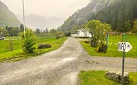 Skahjem Gard, Aurland