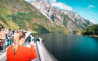 Fjordcruise på Nærøyfjorden