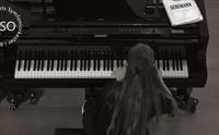 Enxhi Vogli Fluge og Schumann