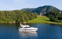 Yachten som brukes av See the fjords