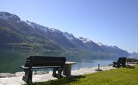 Hage med utsikt til fjorden