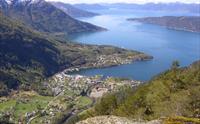 Utsikt mot Jondal og fjorden
