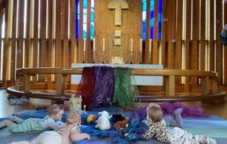 Babysang i Brumunddal kirke