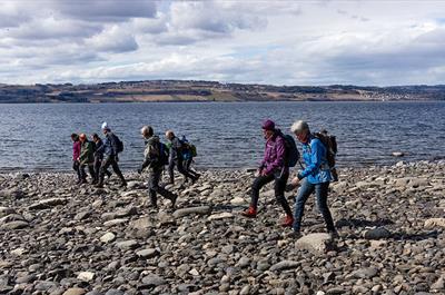 HHT: Helgøya rundt til fots